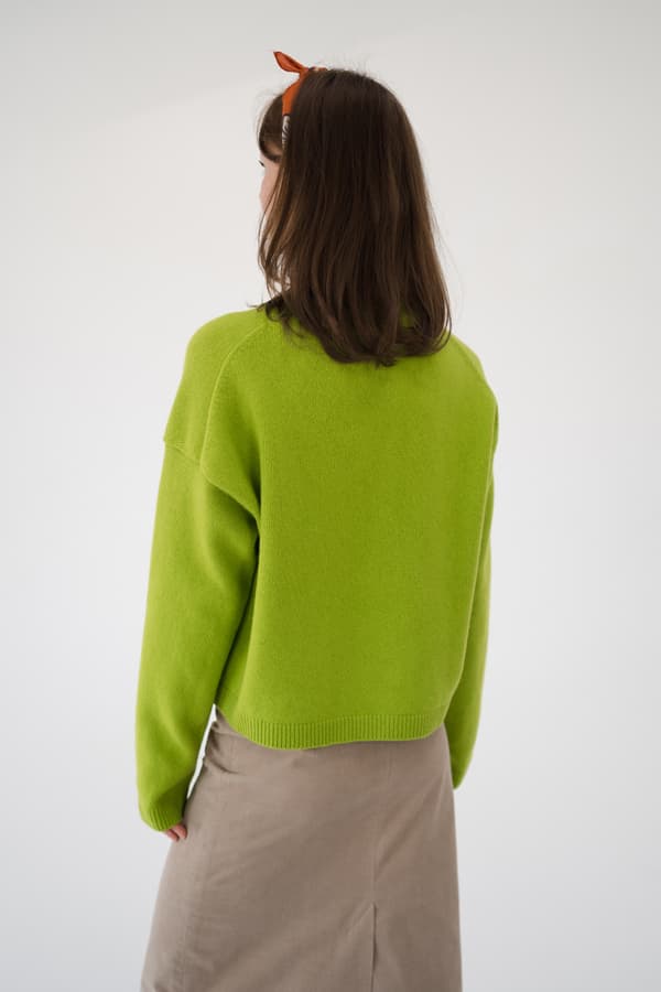 Джемпер укороченный из пушистой шерсти 100% шерсть premium merino wool – Шартрез